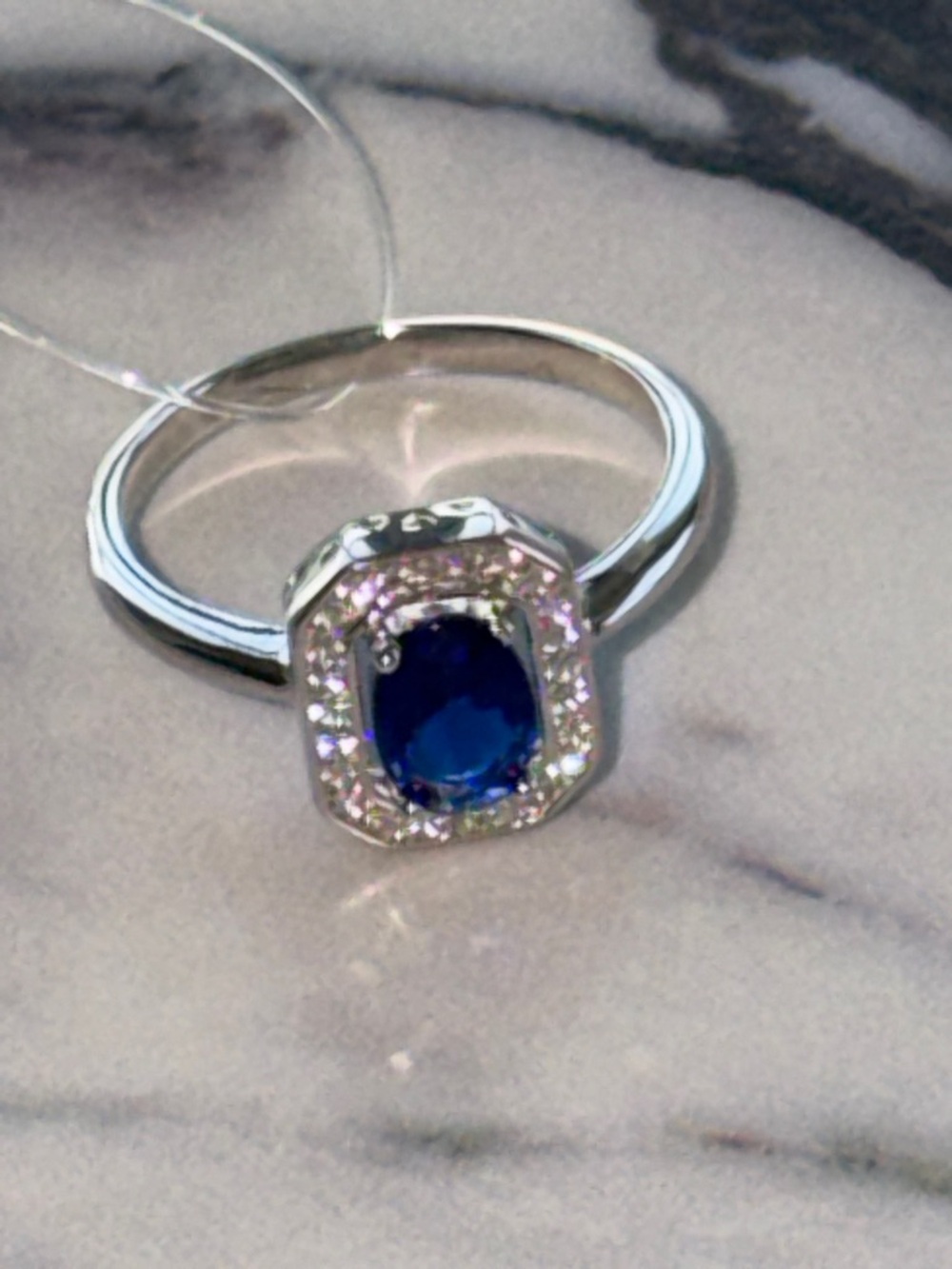 Elegant Silver and Blue Gemstone Ring - Picture 10 of 12